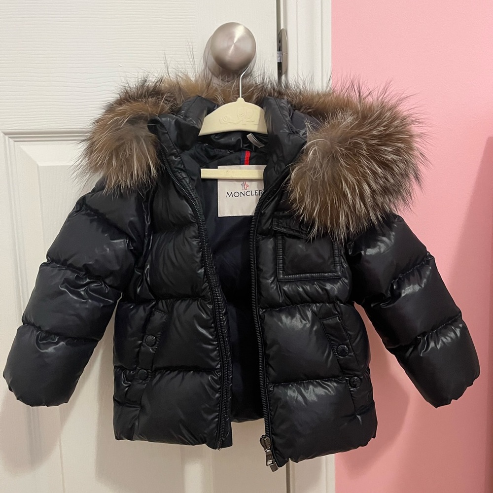 Moncler Navy blue Puffer Jacket with Fur Trim